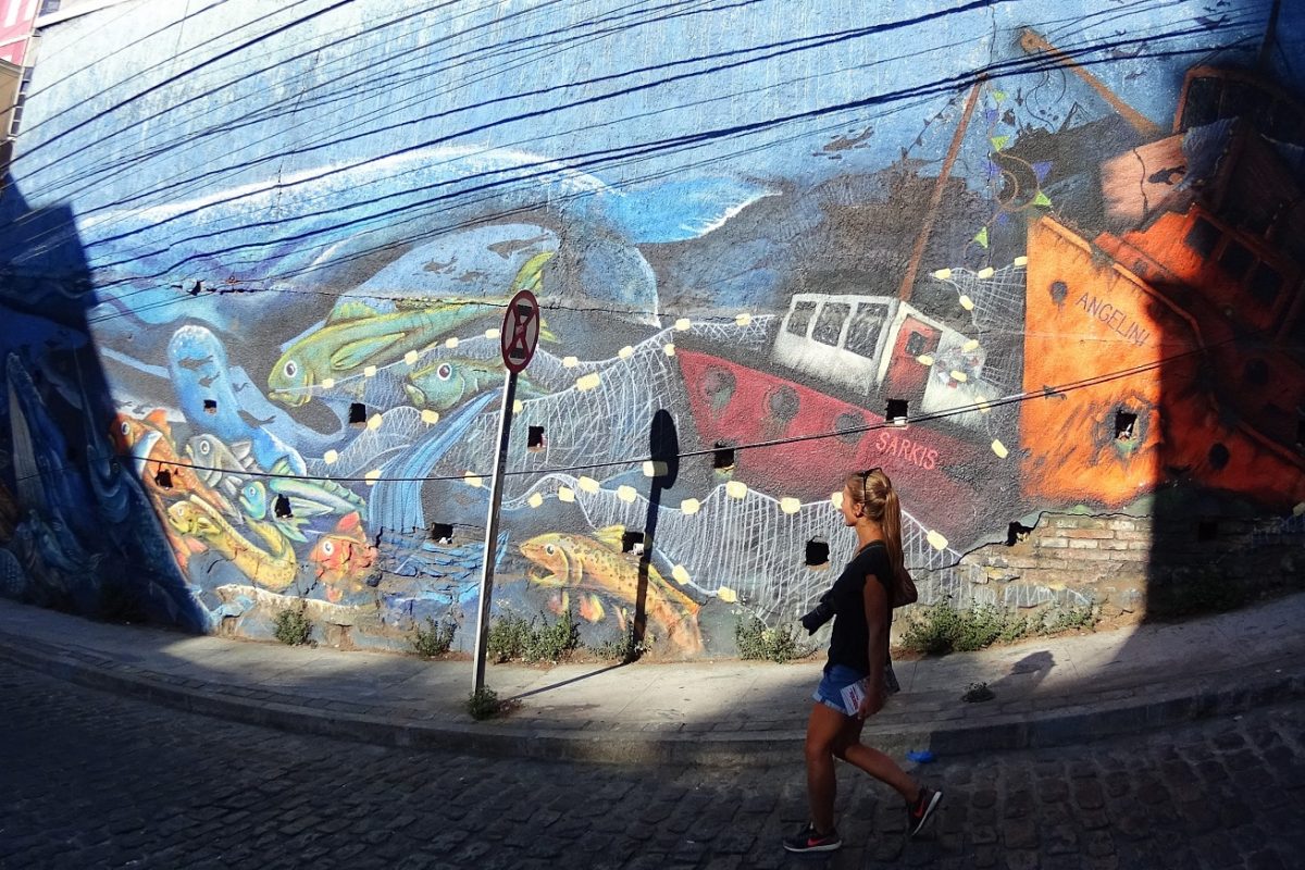 Street art in Valparaiso Chile